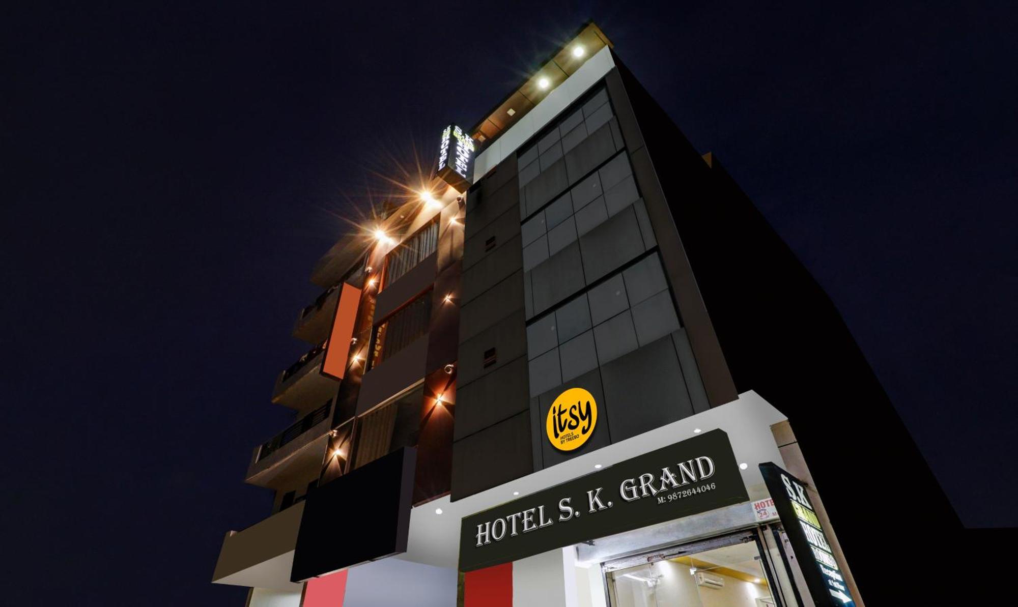 Hotel Itsy By Treebo - Sk Grand - Sector 80 Mohali Sohāna Exterior foto